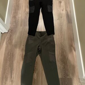 Old Navy Black and Olive Leggings size large never been worn